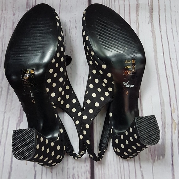 2 for 40 Asos block heel - Picture 4 of 5